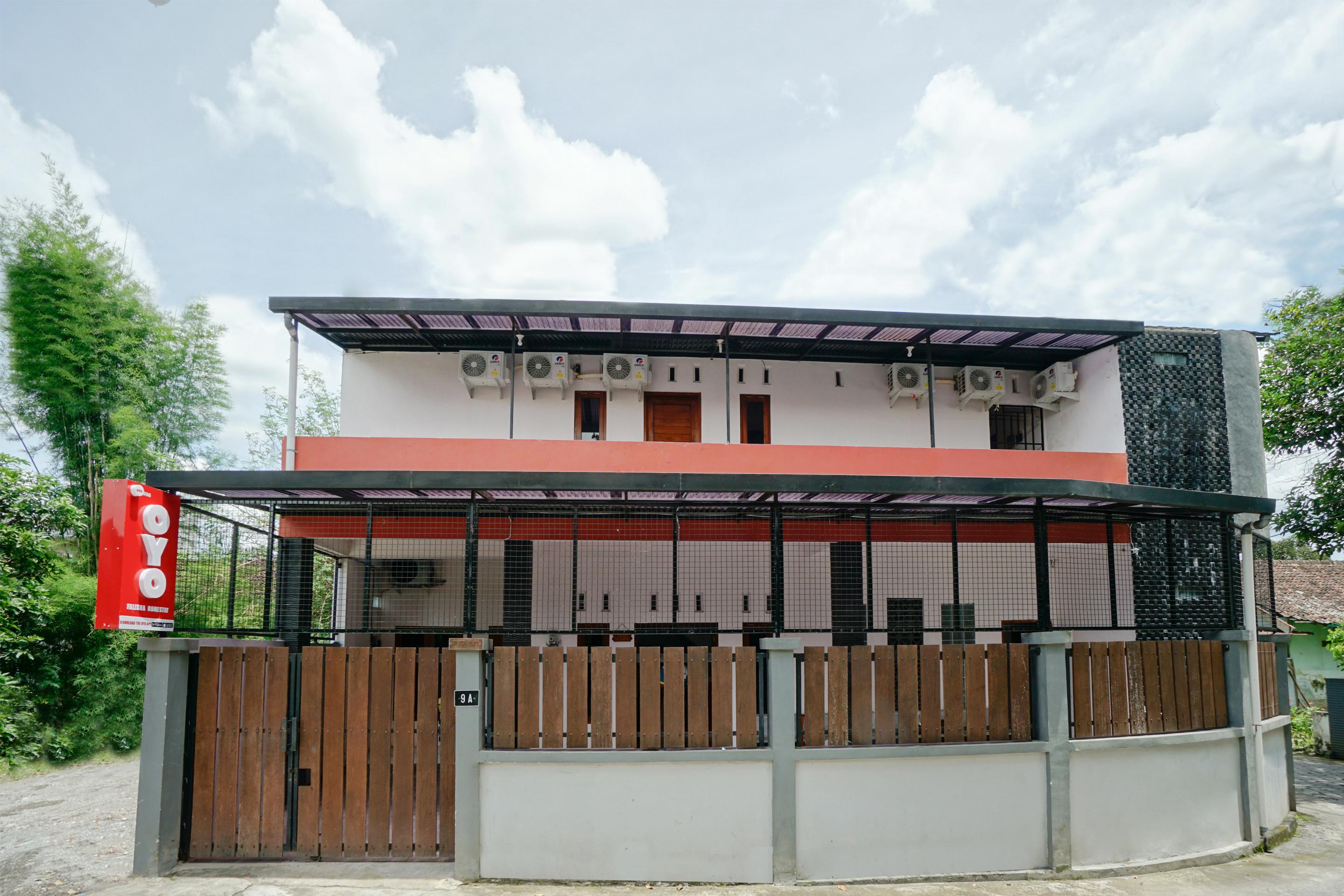 Reddoorz Syariah At Falisha Umy Ngabean Exterior foto
