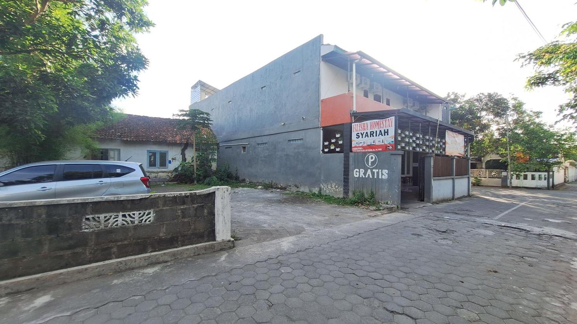 Reddoorz Syariah At Falisha Umy Ngabean Exterior foto